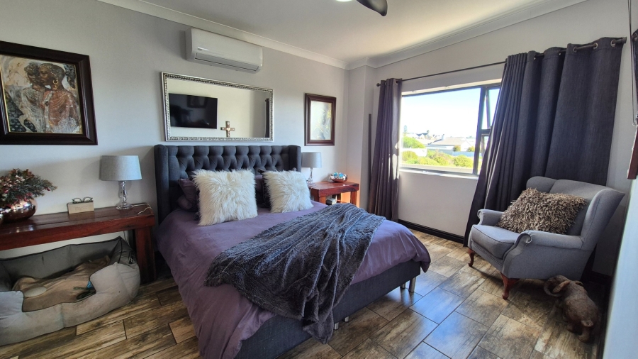 To Let 3 Bedroom Property for Rent in Myburgh Park Western Cape